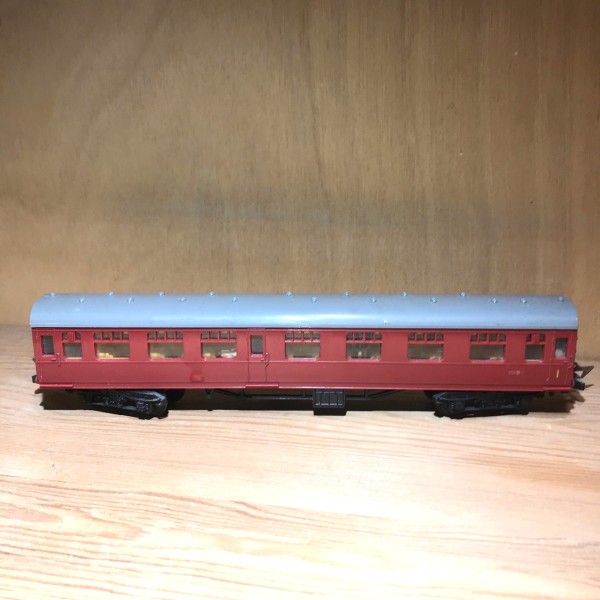 Voiture voyageurs Railsways Type Brithish 1CL 15100 JOUEF Réf 457