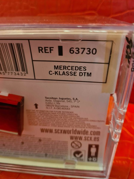 MERCEDES AMG C-KLASSE DTM SCALEXTRIC SCX REF 63730