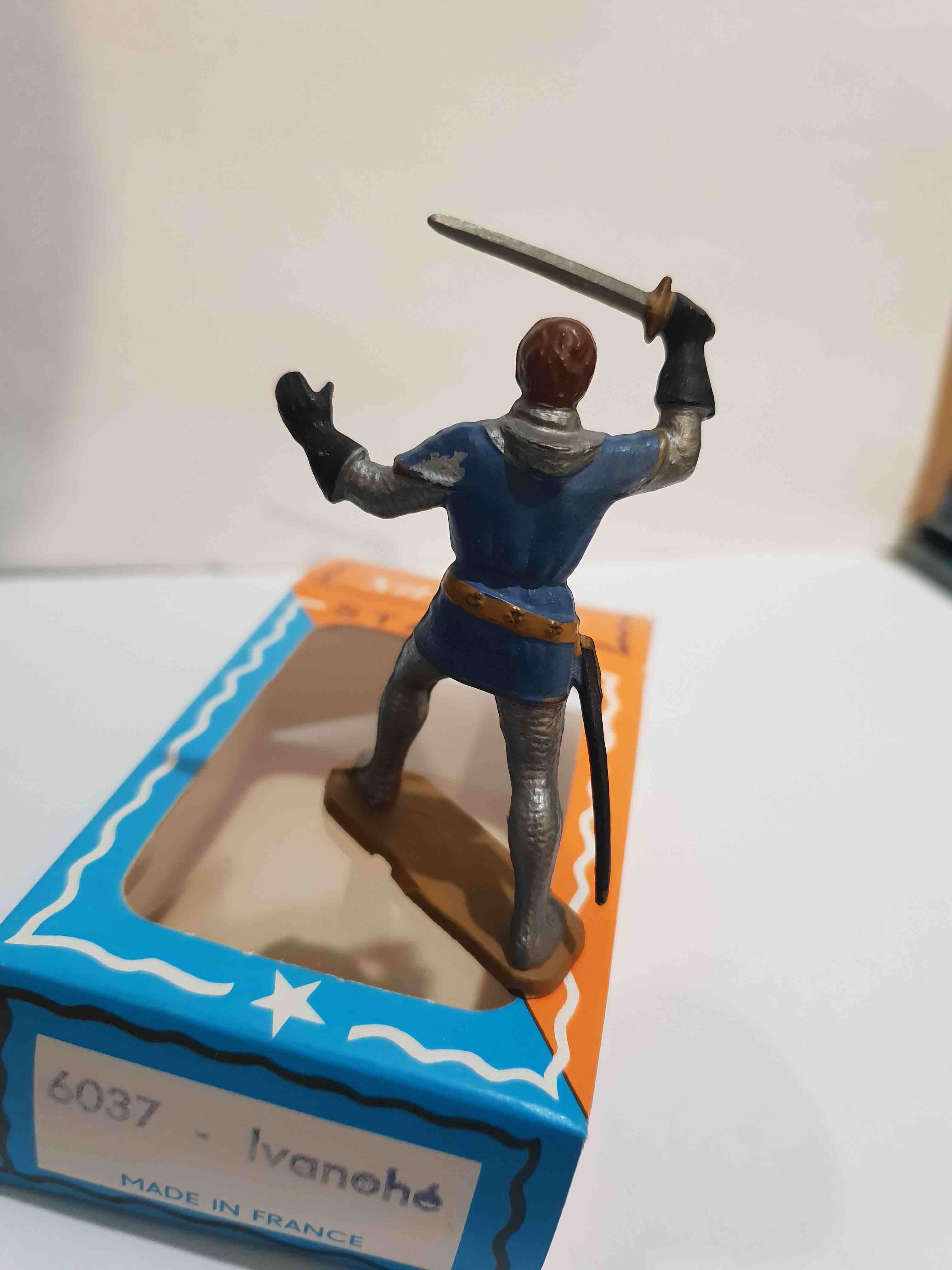 IVANOHÉ  MOYEN ÂGE STARLUX 6037