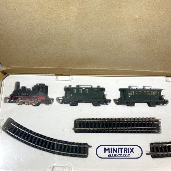 Circuit train MINITRIX Electric 