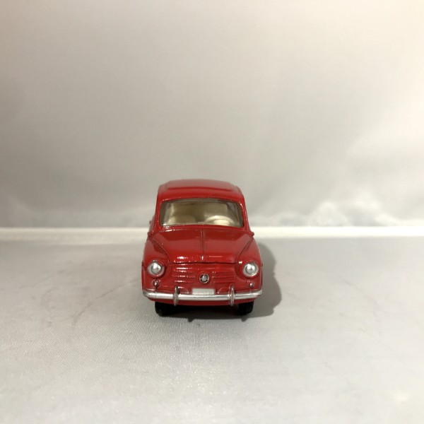 Fiat 600 DINKY TOYS 520