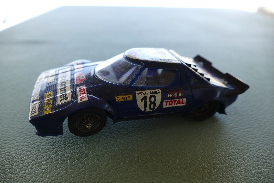 Lancia Stratos bleu JOUEF