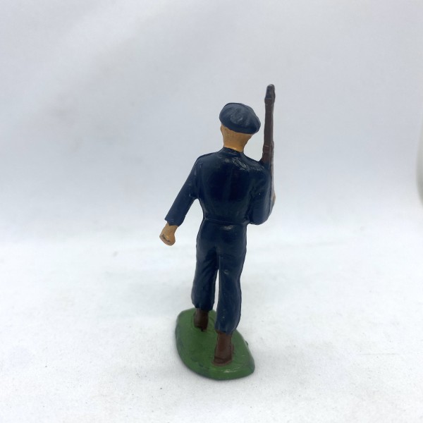 CHASSEUR ALPIN FUSIL A LA MAIN STARLUX