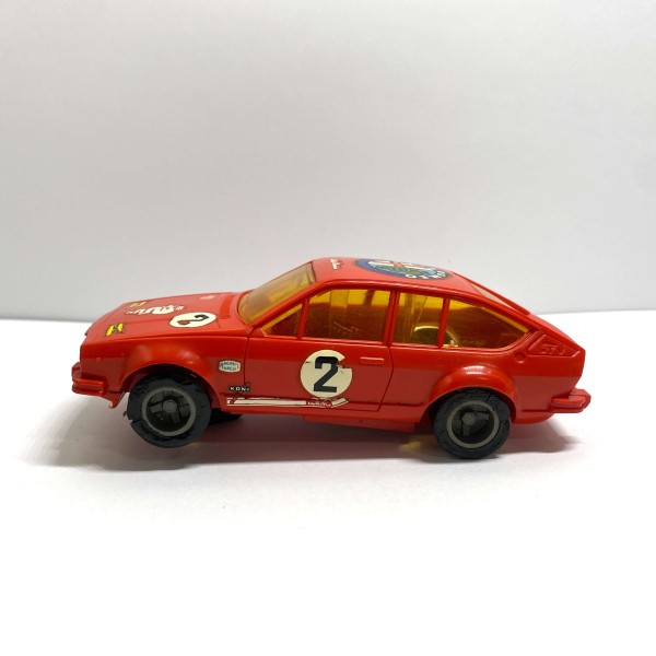 Alfetta GTV 2000 rouge vif Jouef ref 7630