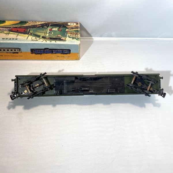 Voiture Grande banlieue 2eme classe SMCF 486