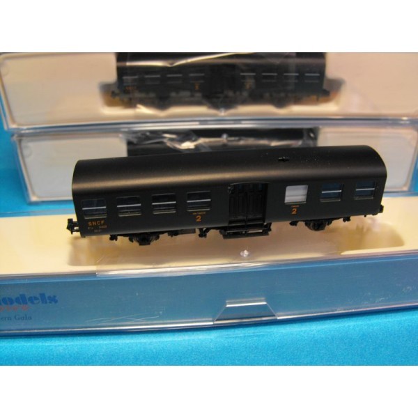 COFFRET DE TROIS VOITURES SNCF LS MODELS ECH N