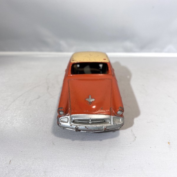 Studebaker Commander DINKY TOYS 24Y