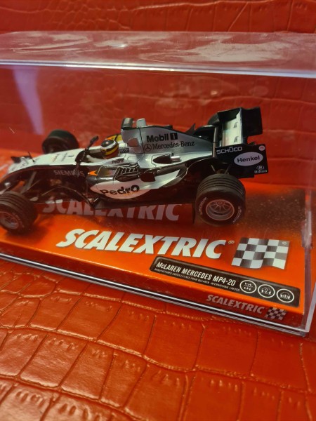MC LAREN MERCEDES MP4-20 PEDRO SCALEXTRIC REF 6203