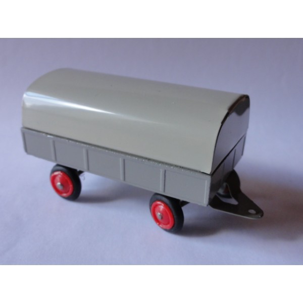 REMORQUE  RIDELLES À 2 ESSIEUS BACHÉ  CIJ REF 3/26