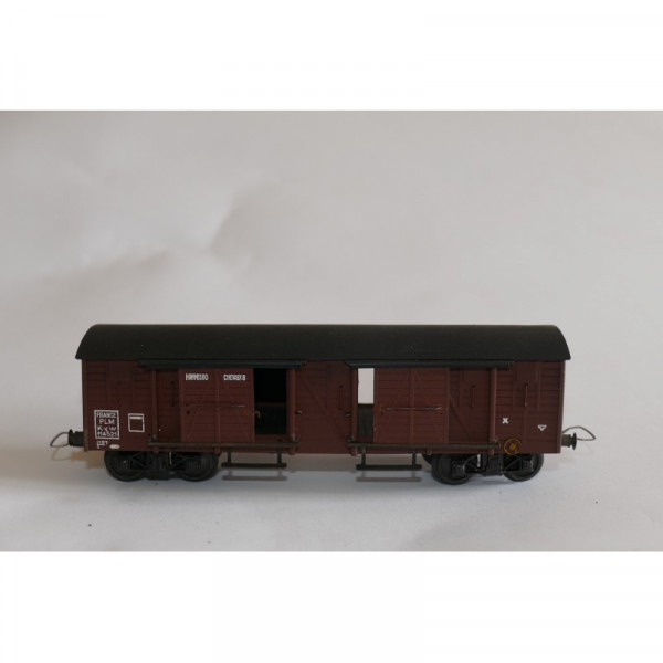 WAGON  COUVERT TP  A BOGIES MARQUE VB REF 650 PLM