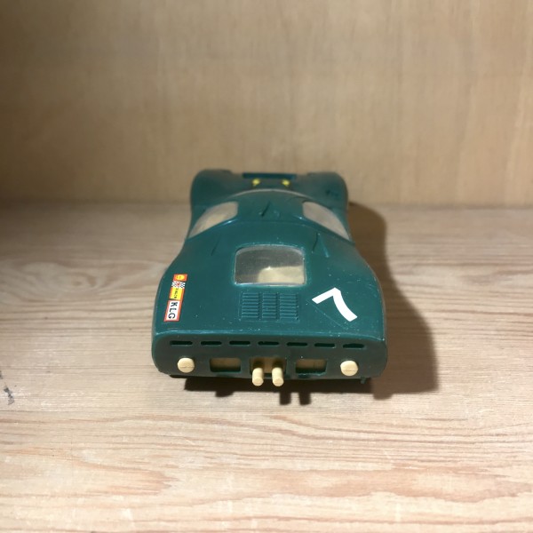 Ford Mirage verte SCALEXTRIC Réf C15