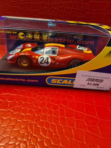 FERRARI 330 P4 LE MANS 1967 SCALEXTRIC REF C2642