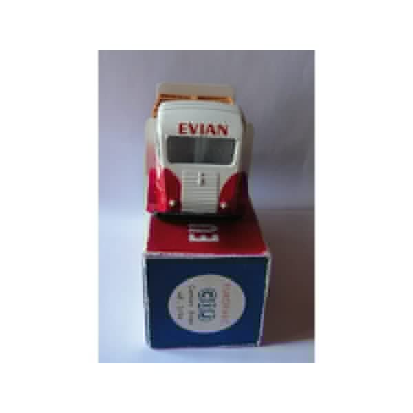 RENAULT 2,5 T PLATEAU  EVIAN CIJ EUROPARC