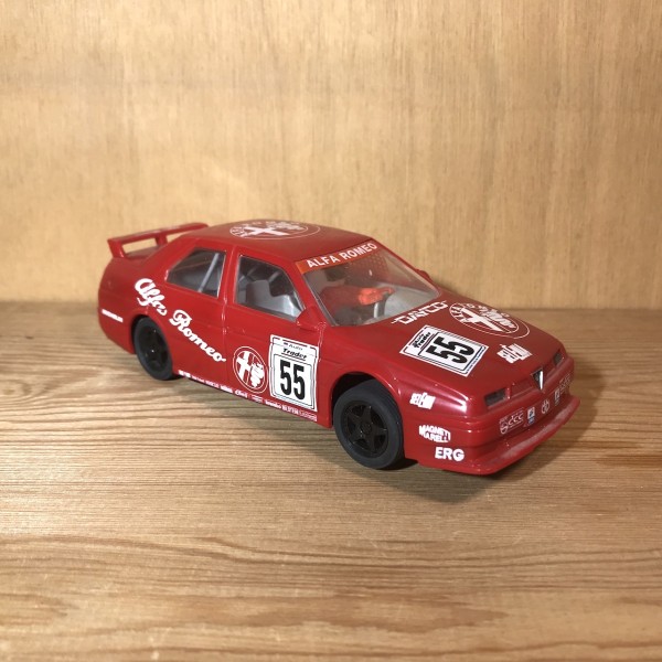 Alfa Romeo 155 rouge No55 Scalextric C197