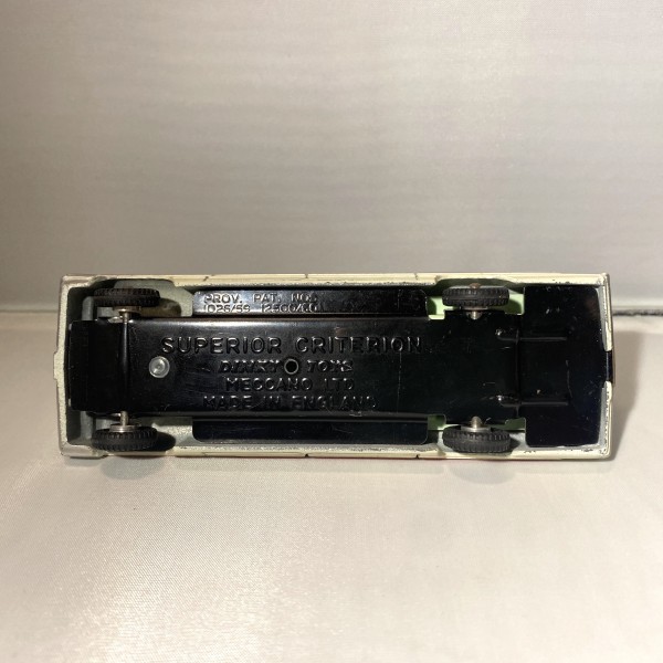 Superior Criterion Ambulance DINKY TOYS 263