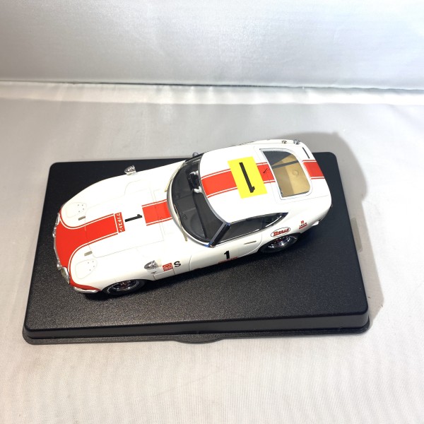 Toyota 2000 GT No1 Fuji 24h 1967 RACER