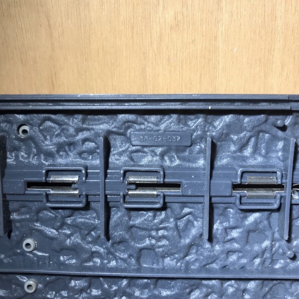 Rail droit avec obstacle SCALEXTRIC Scx TT