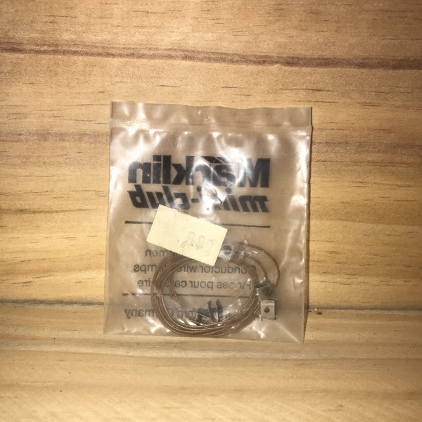 Pinces pour caténaire MARKLIN Mini-club 8927