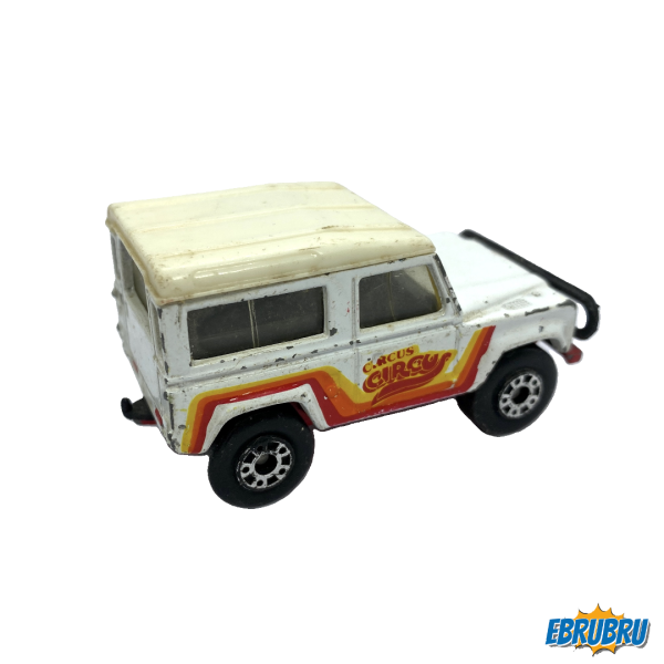 Land Rover Ninety Circus Circus MATCHBOX
