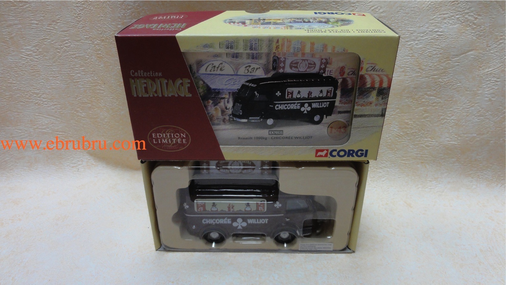 CAMION RENAULT 1000 Kg CHICOREE WILLIOT  Réf : EX70535 CORGI 1/43