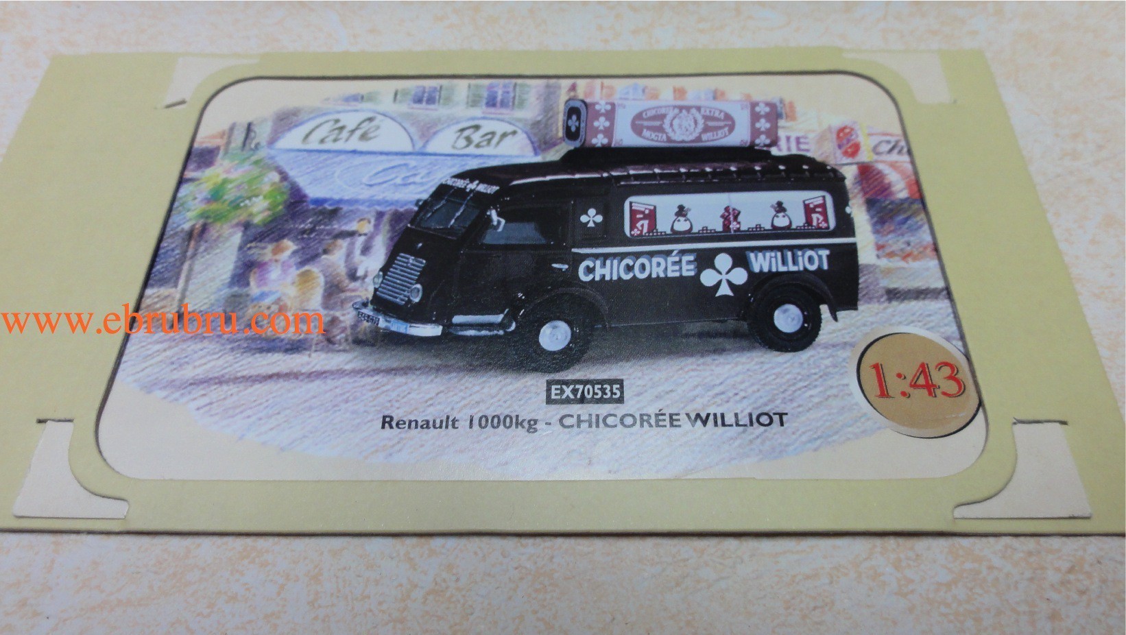 CAMION RENAULT 1000 Kg CHICOREE WILLIOT  Réf : EX70535 CORGI 1/43