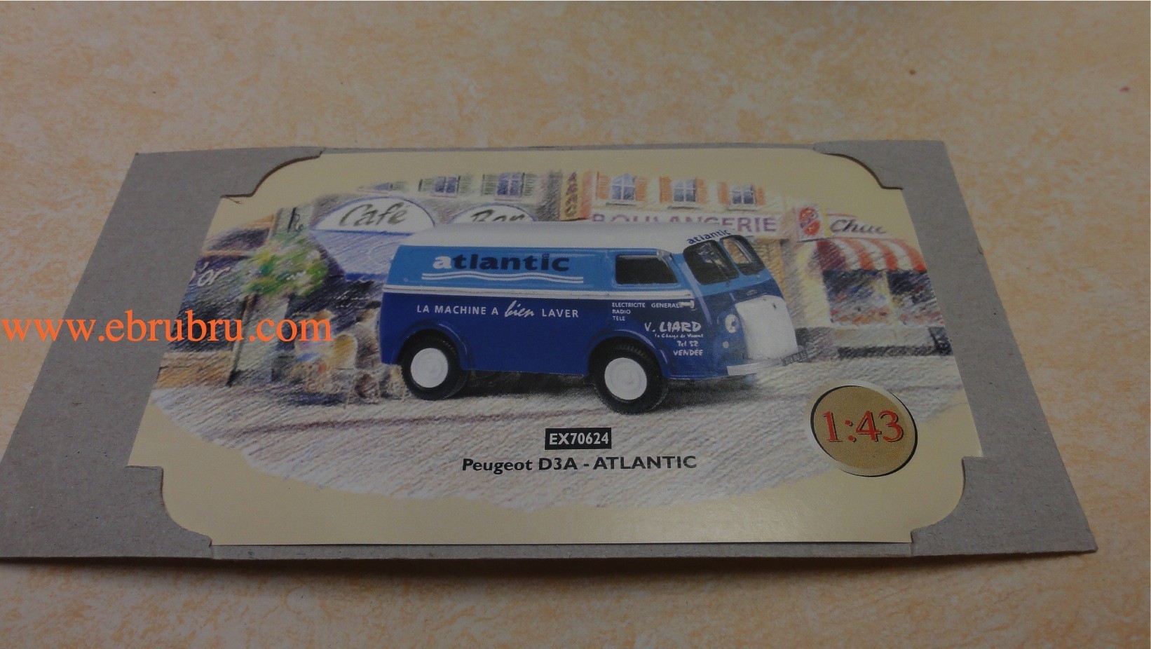 CAMION PEUGEOT D3A ATLANTIC Réf : EX70624 CORGI 1/43