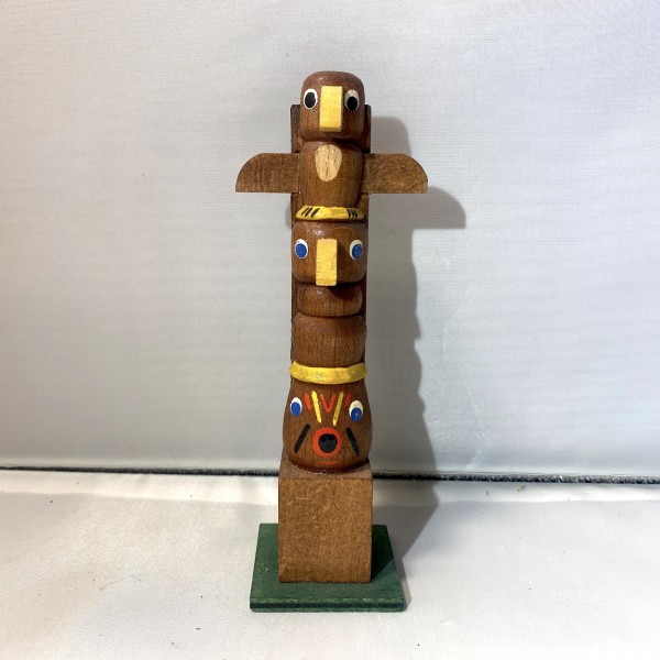 Totem indien ARBOIS Farwest