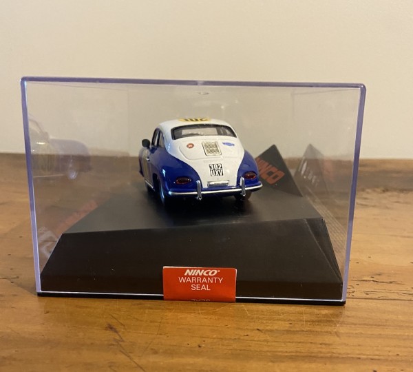 Porsche 356 Coupé CAMINOS Ninco 50616