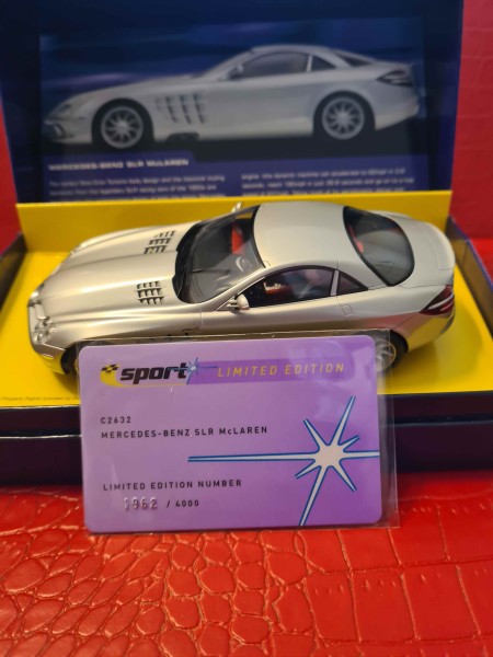 MERCEDES BENZ SLR MC LAREN EDITION LIMITÉE 1962/4000 SCALEXTRIC REF C2632 
