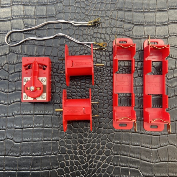 Ensemble Meccano Moteurs 6 V Porte Pile et Commande