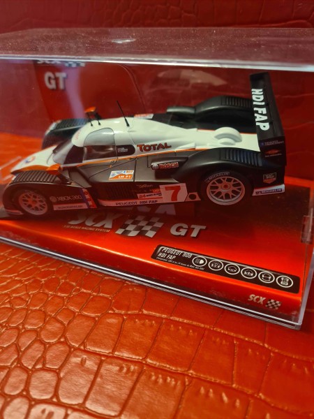 PEUGEOT 908 HDI FAP SCALEXTRIC SCX REF 62710