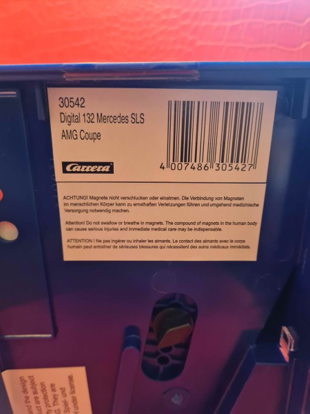 MERCEDES SLS AMG COUPE  BLANC CARRERA DIGITAL 132 REF 30542