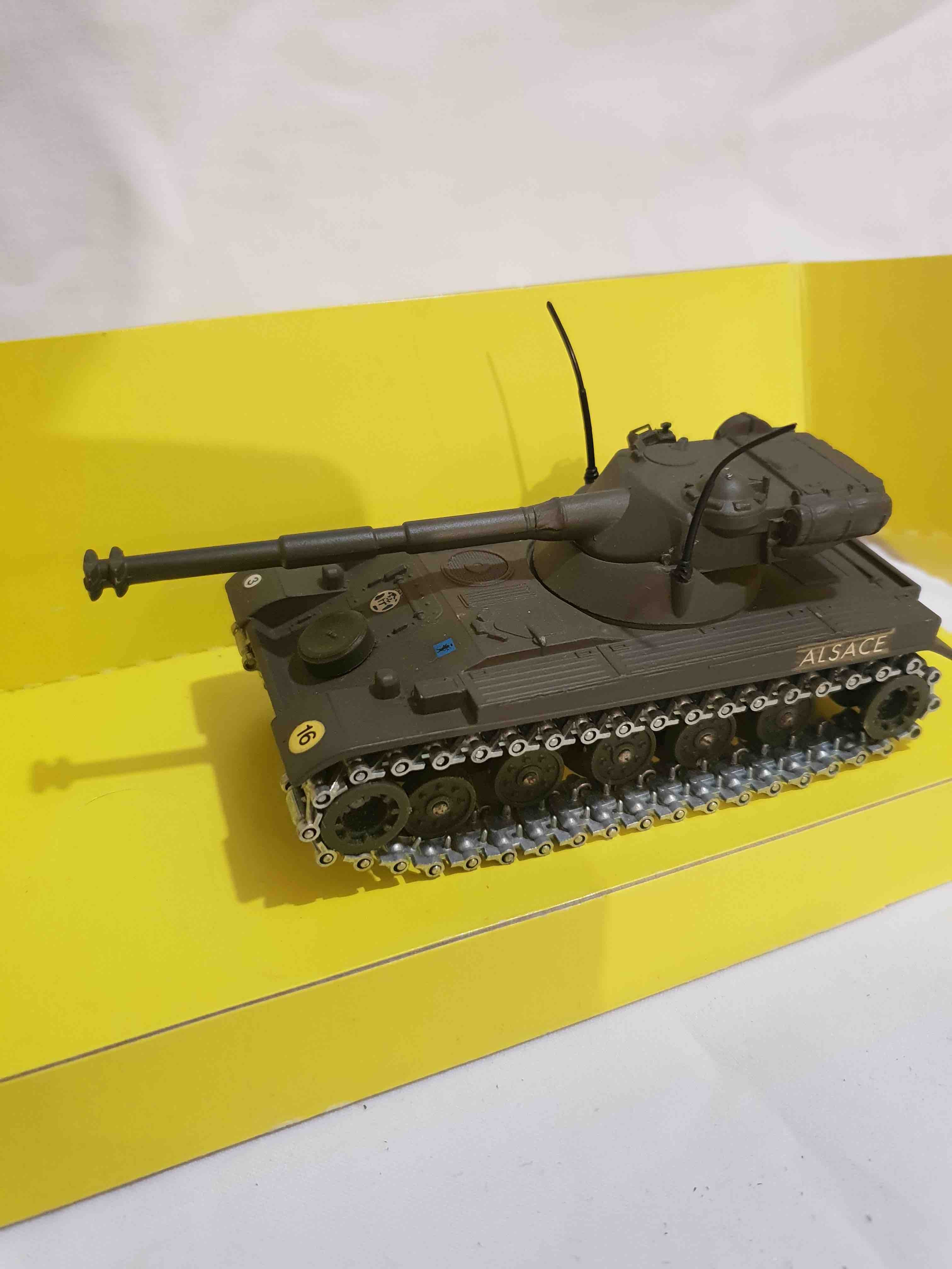 SOLIDO COLLECTION MILITAIRE 1 AMX 13t N°250 ALSACE