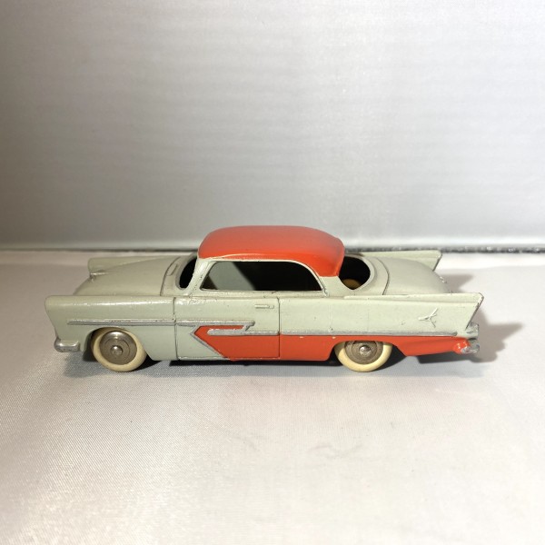 Plymouth Belvedere DINKY TOYS 24D