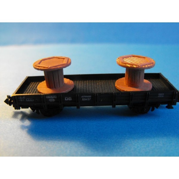 WAGON PLAT AVEC TOURETS MINITRIX