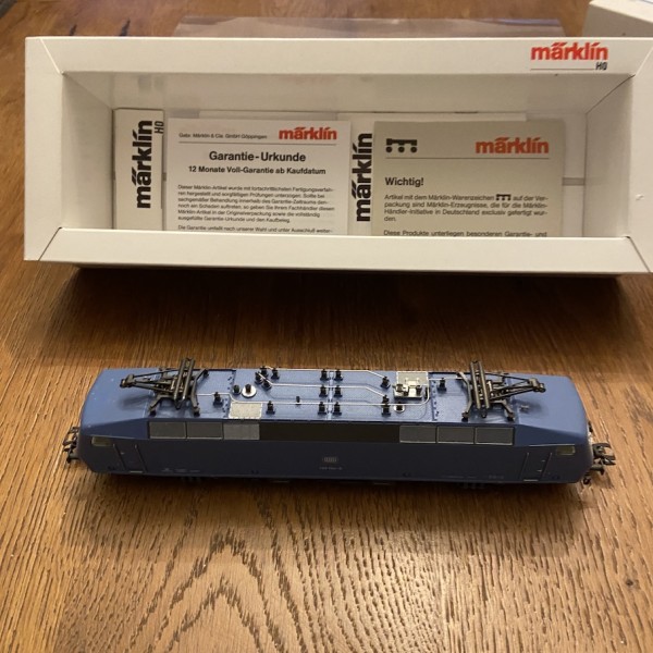 Locomotive électrique Märklin H0 3173 bleue BR 120 104-5