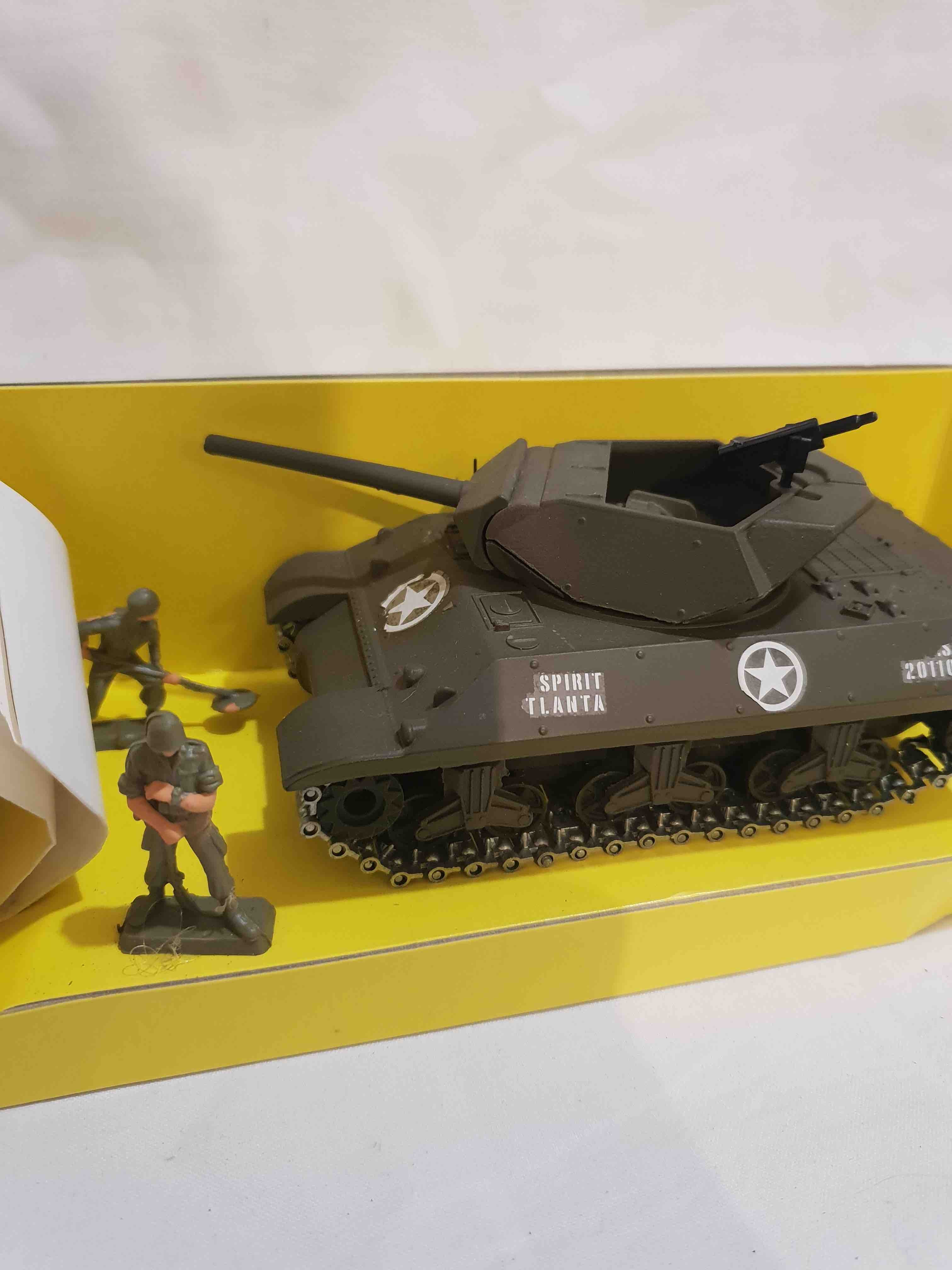 SOLIDO 6068 DESTROYER M 10 AVEC FIGURINES