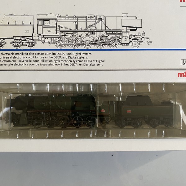 MARKLIN locomotive 150.Y.17 SNCF réf 34157