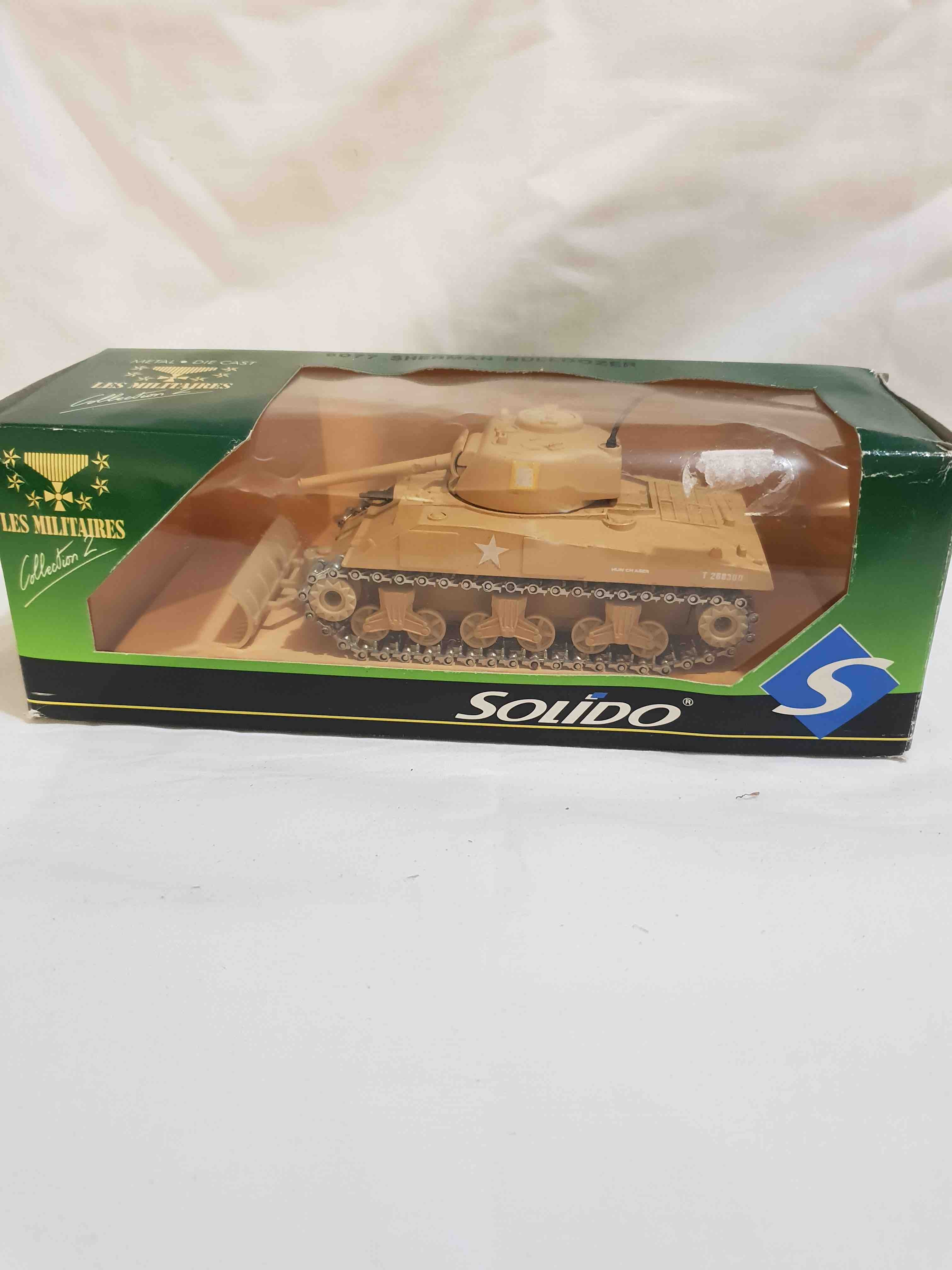 SOLIDO 6077 SHERMAN BULLDOZER COLLECTION MILITAIRE
