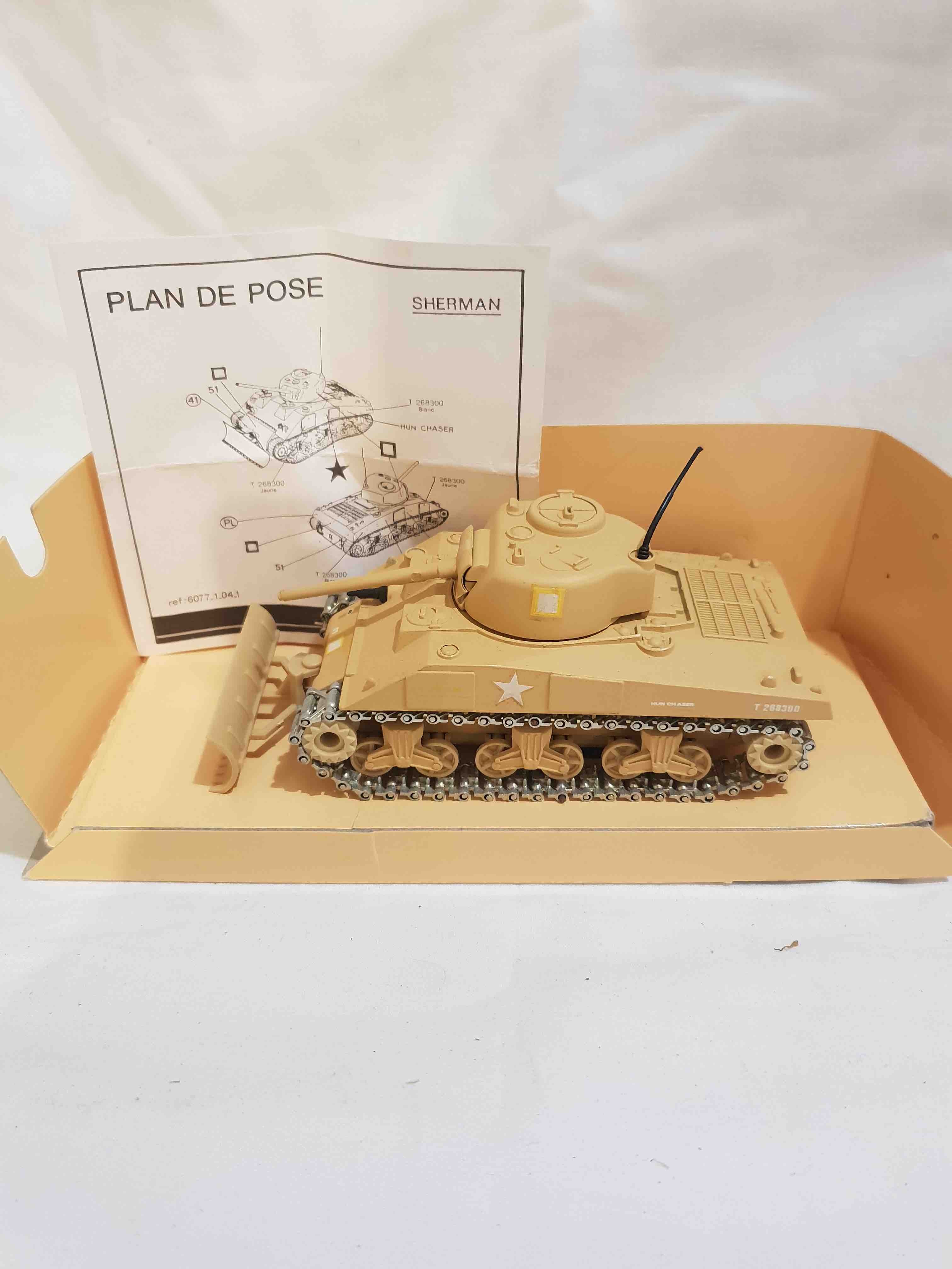 SOLIDO 6077 SHERMAN BULLDOZER COLLECTION MILITAIRE