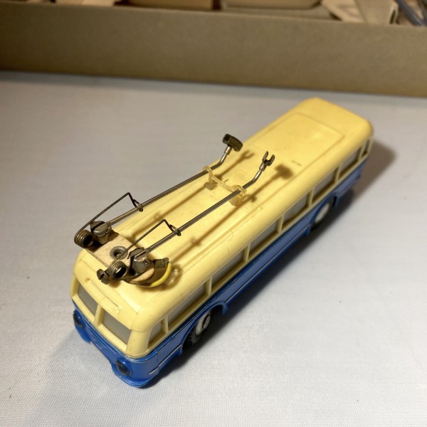 Trolley Bus EHEIM 6102 B5