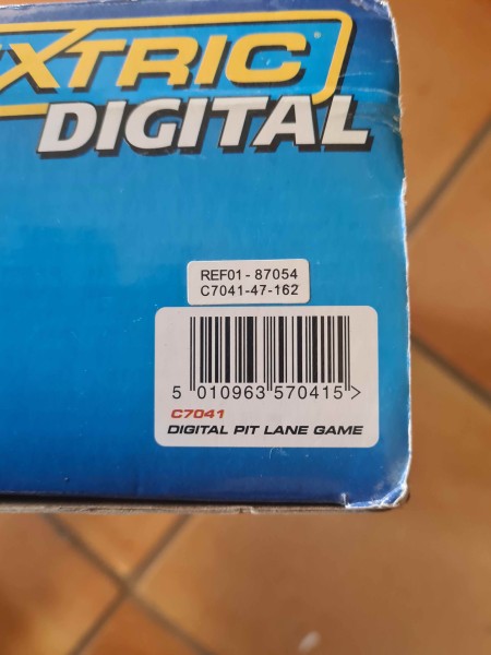 DIGITAL PIT LANE GAME SCALEXTRIC REF C7041