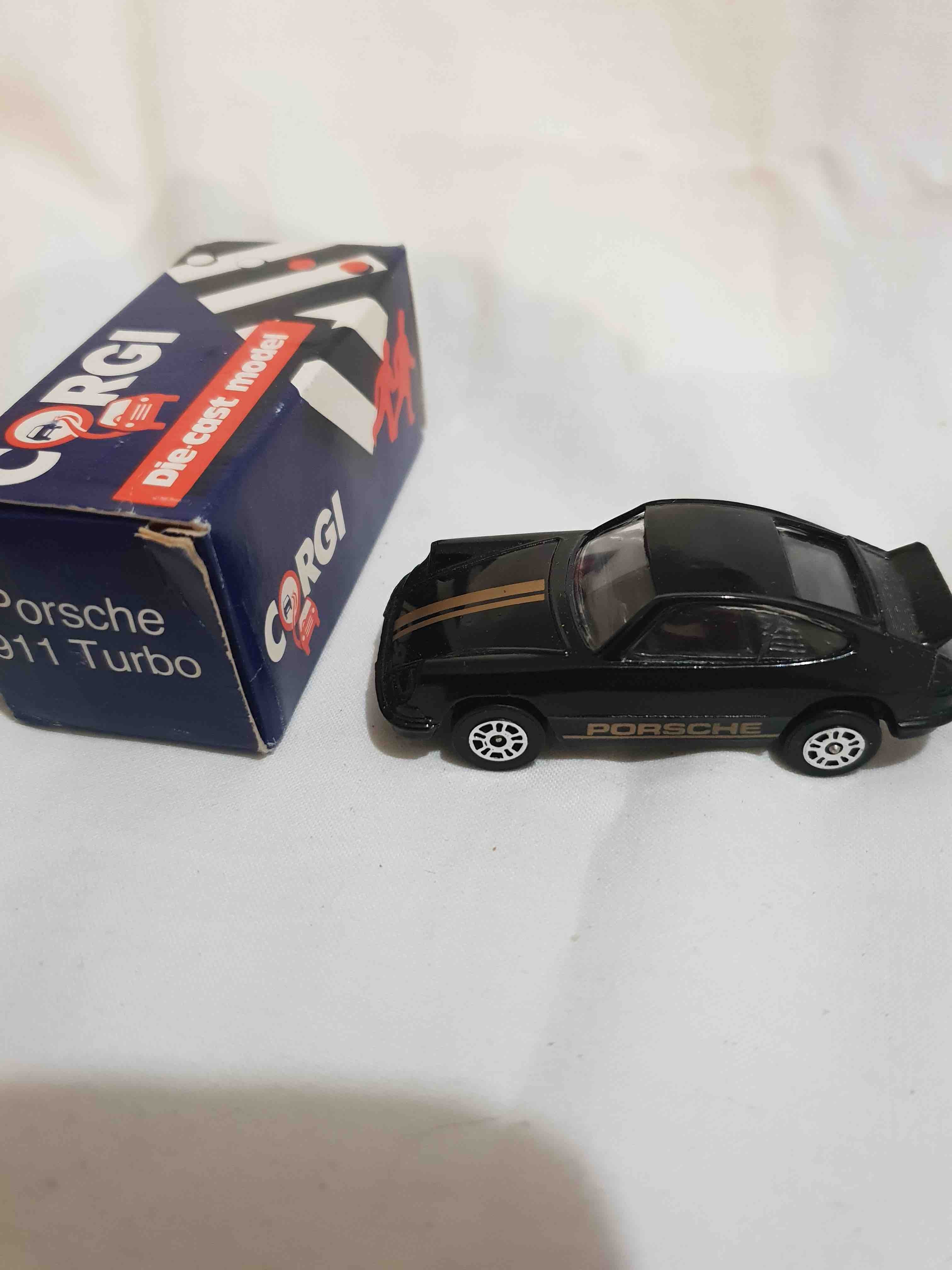 CORGI PORSCHE 911 TURBO