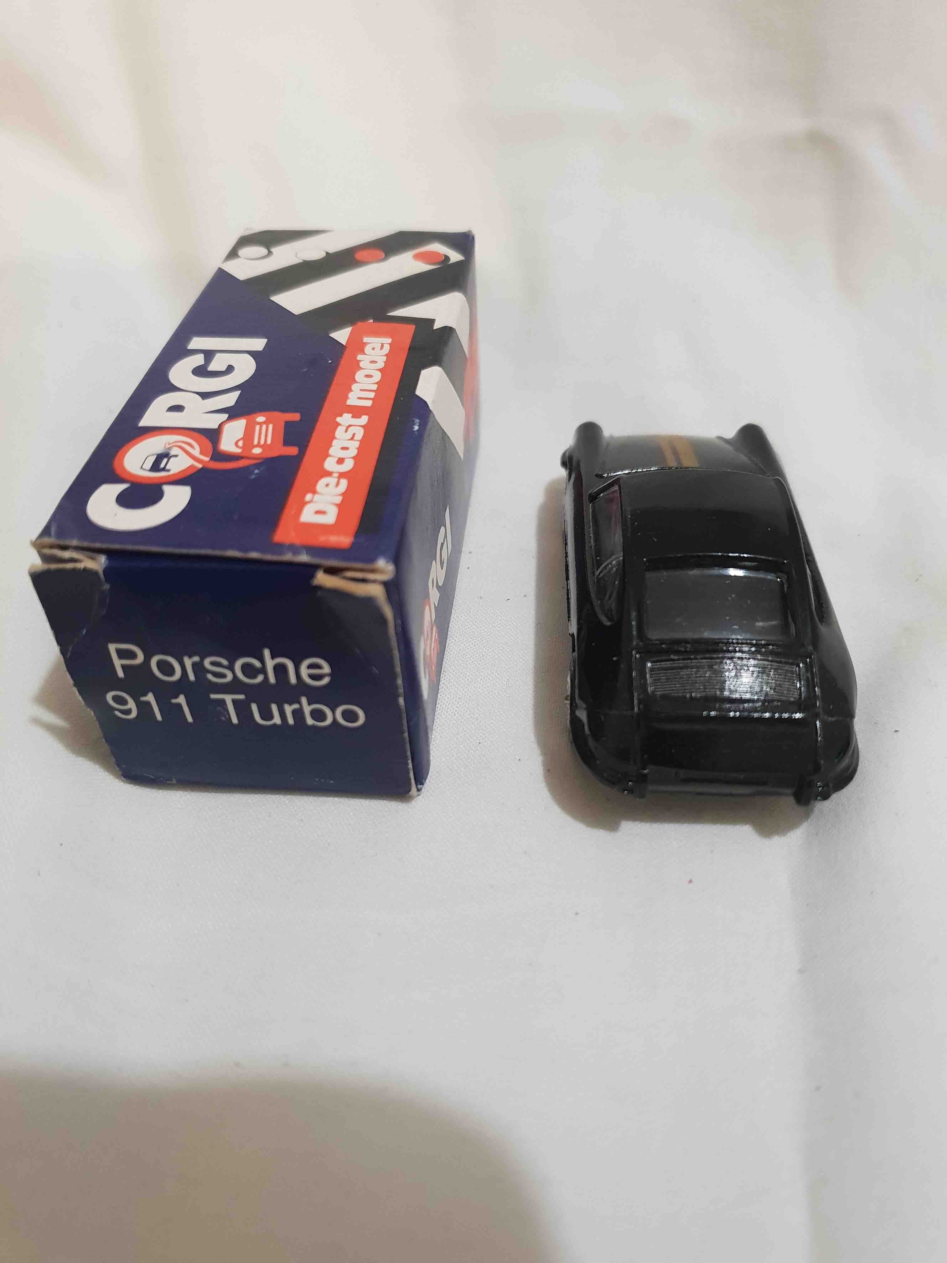 CORGI PORSCHE 911 TURBO
