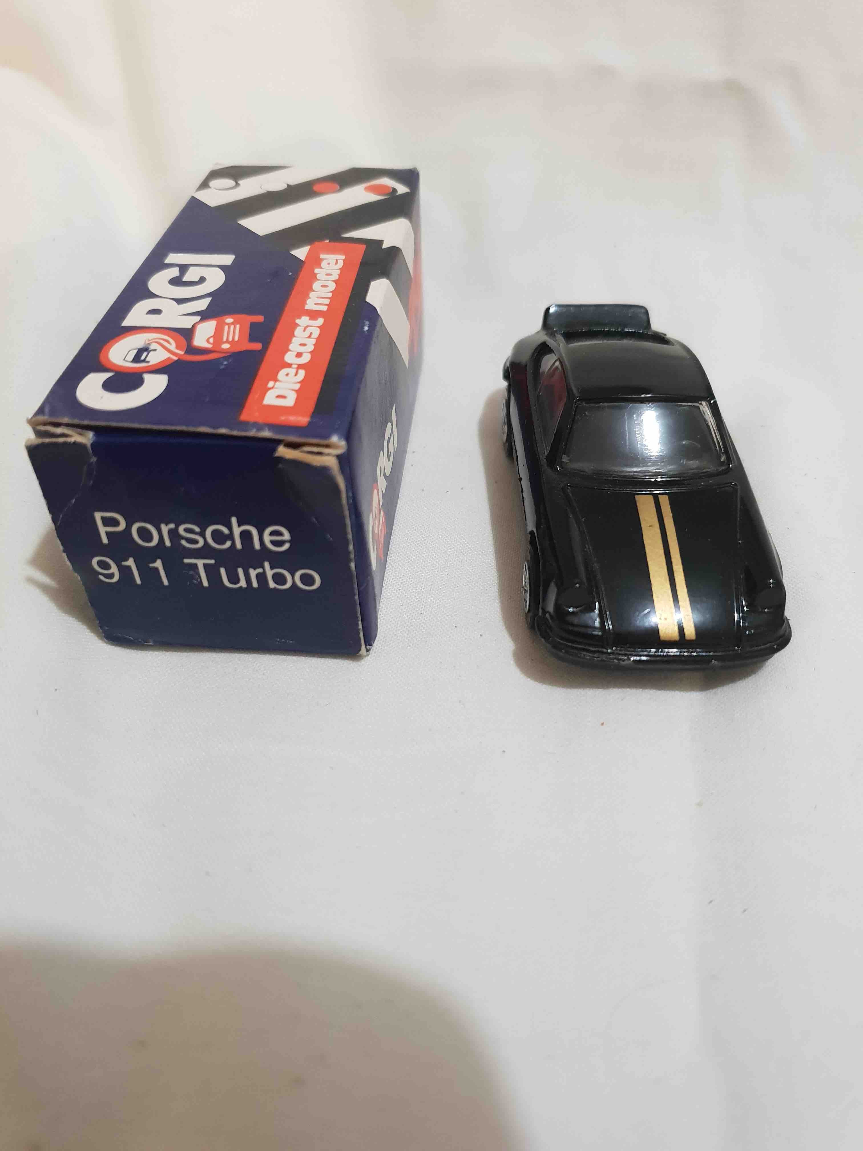 CORGI PORSCHE 911 TURBO