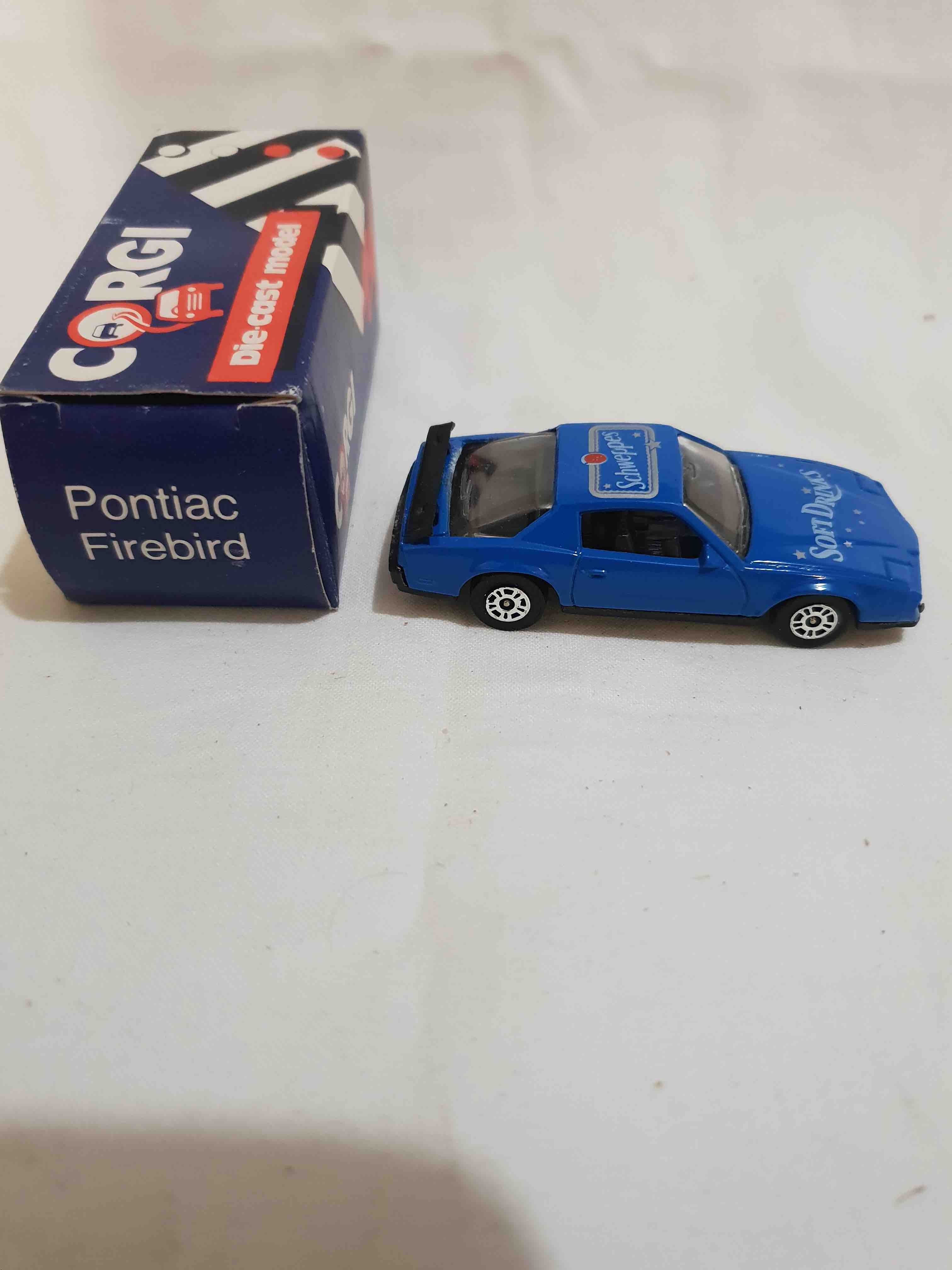 CORGI PONTIAC FIREBIRD