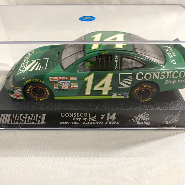 Pontiac Frand Prix n°14 AJ Foyt Racing Ron Hornaday Conseco Nascar SCALEXTRIC C2376