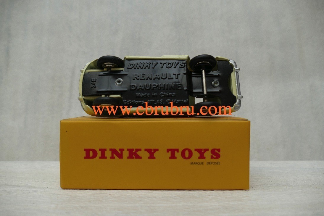 RENAULT DAUPHINE  DINKY TOYS ATLAS REF 24E