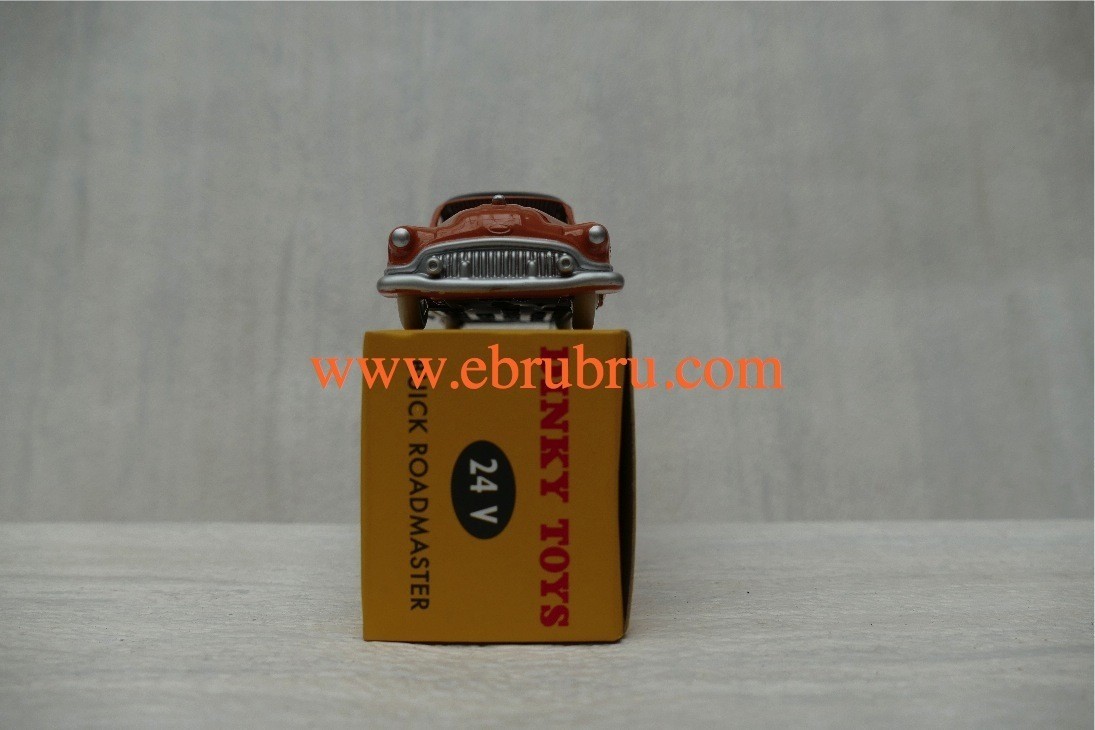 BUICK ROADMASTER  DINKY TOYS ATLAS REF 24V