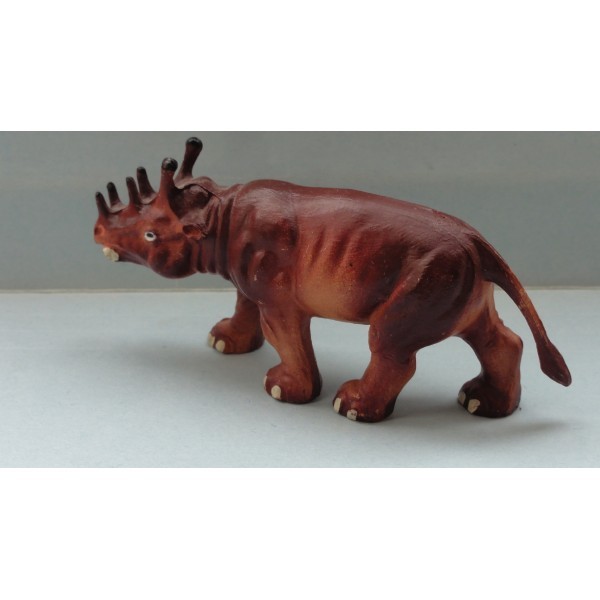 UINTATHERIUM STARLUX PREHISTOIRE